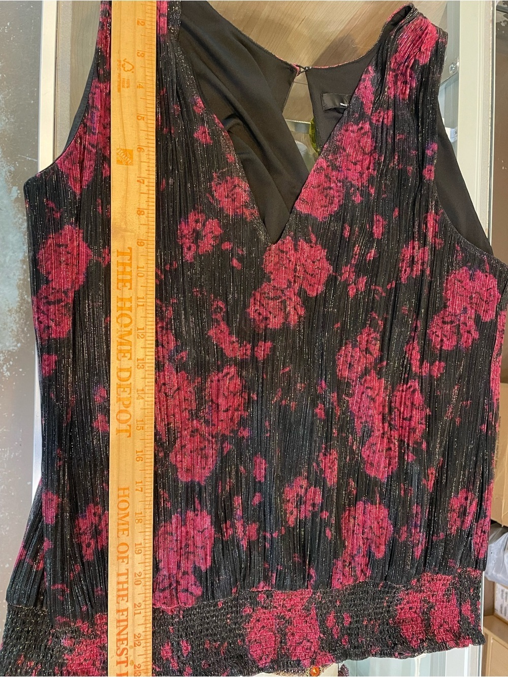 WHBM White House Black Market XL Black Pink Floral Pleated Sleeveless Halter Top - Picture 5 of 5